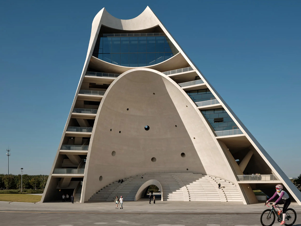 sundial，observation tower，Viewing tower，Yantai，