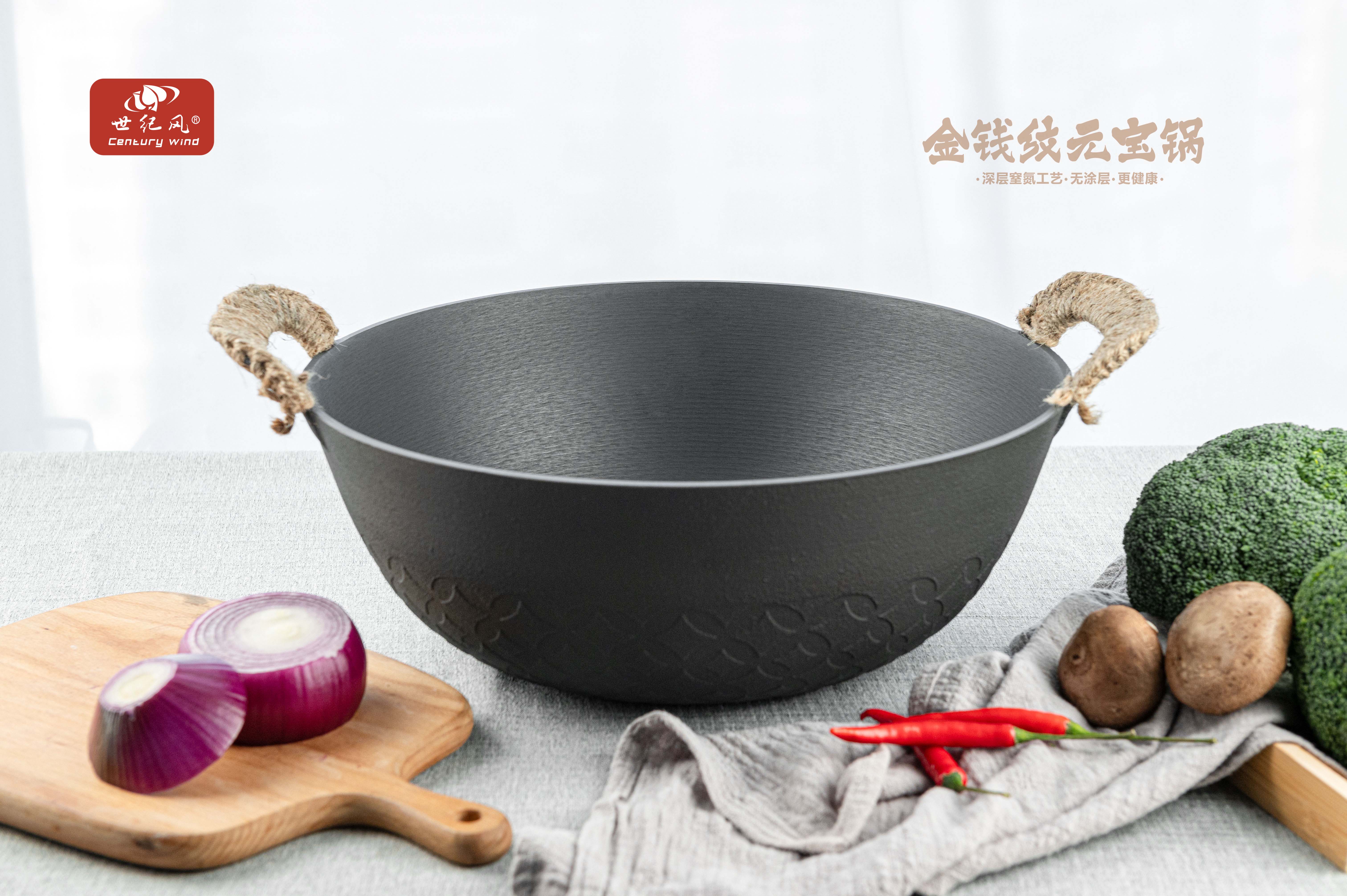 Chinese traditional money grain cast iron stew pot，
