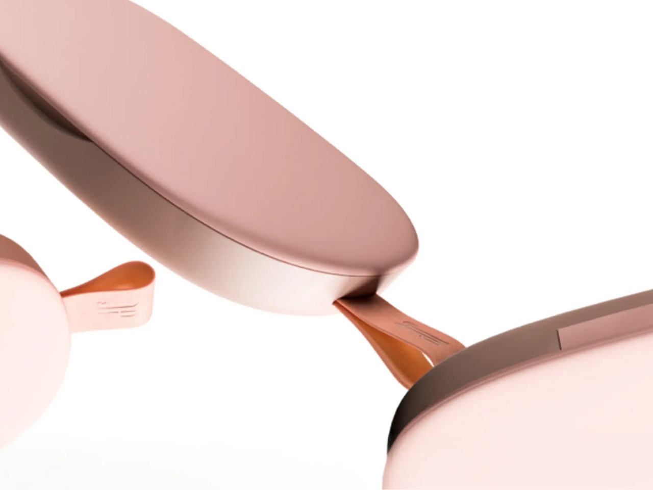 Ergonomics，portable battery，Built-in mirror，Fashion Technology，