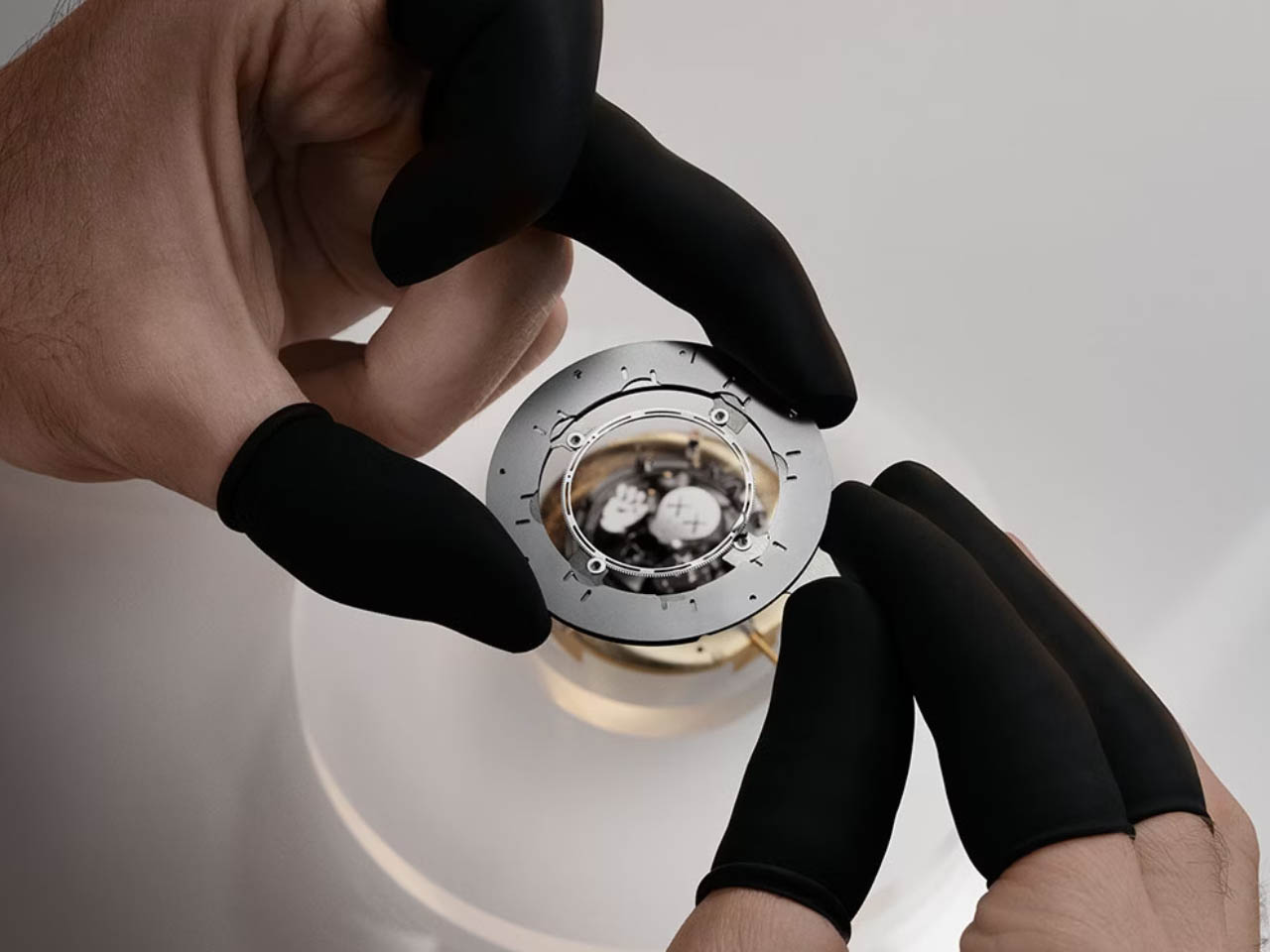 Wrist watch，Wristwatch，Companion，Audemars Piguet，KAWS，