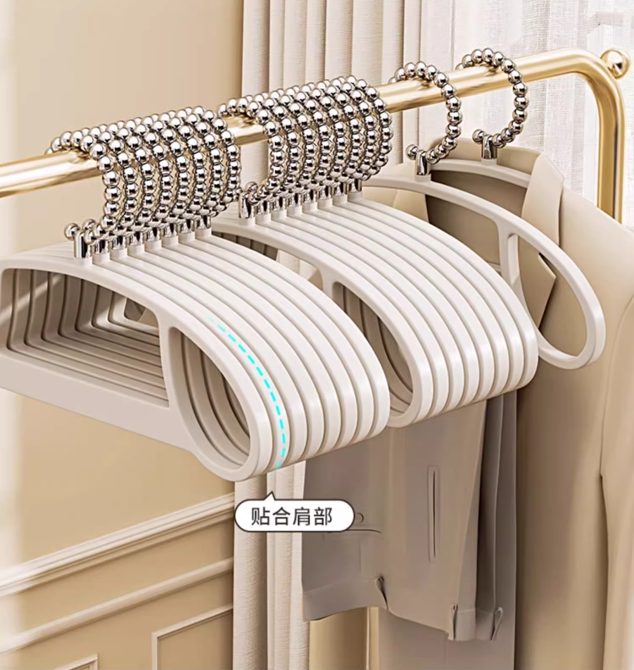 Light luxury，cream，Simplicity，senior，coat hanger，