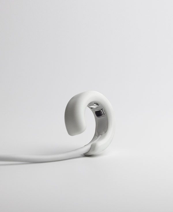 Apollon，Apollon，Adaption，Adaption，Innovation Award，Innovation Award，CES，CES，Health monitoring，Health monitoring，