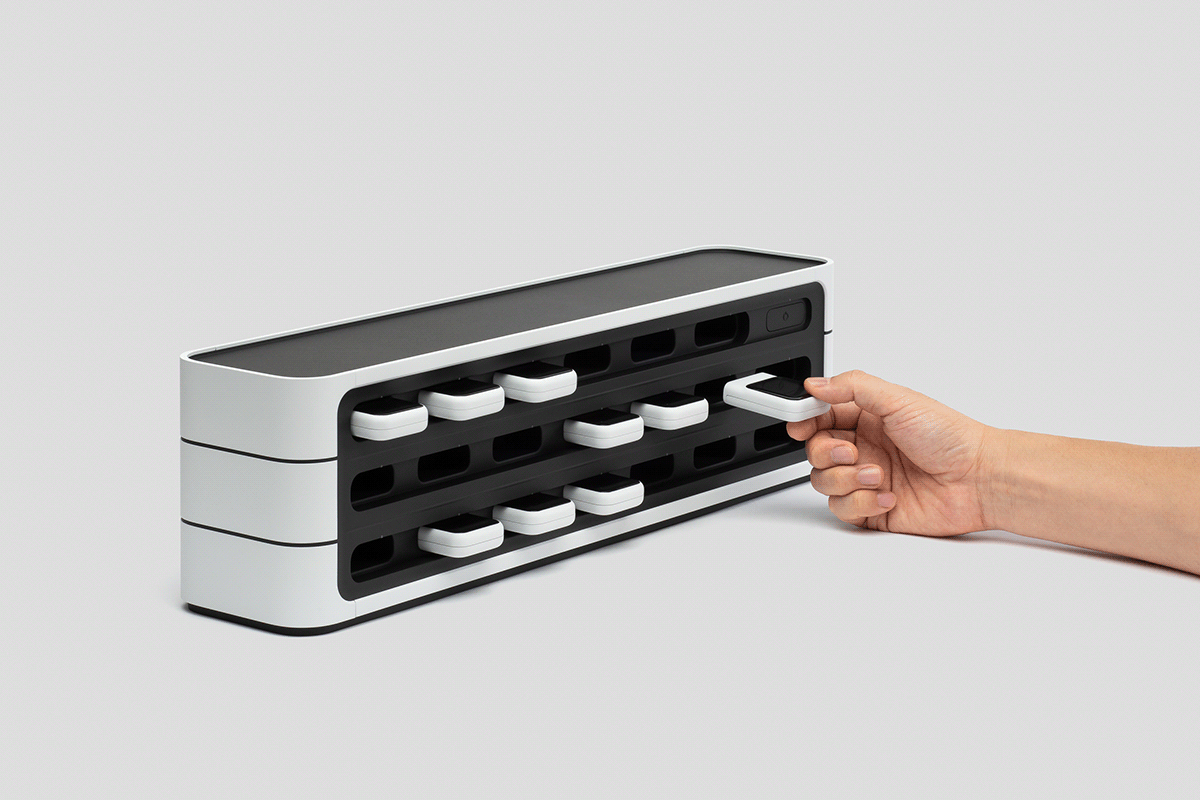 Apollon，Apollon，Adaption，Adaption，Innovation Award，Innovation Award，CES，CES，Health monitoring，Health monitoring，