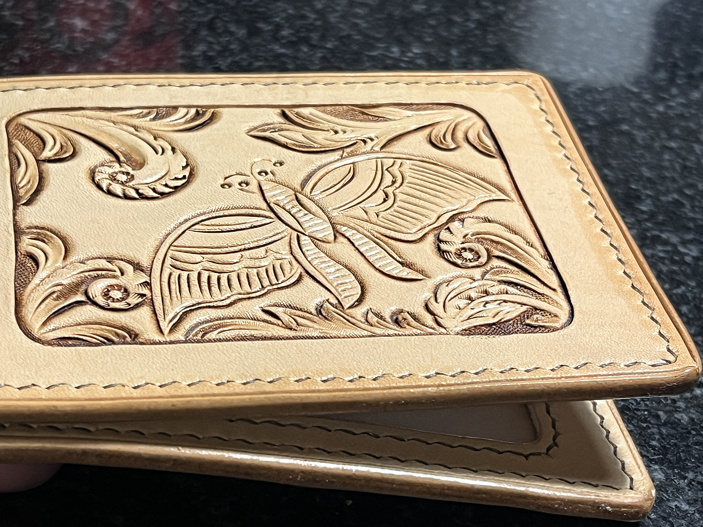 Hand book，