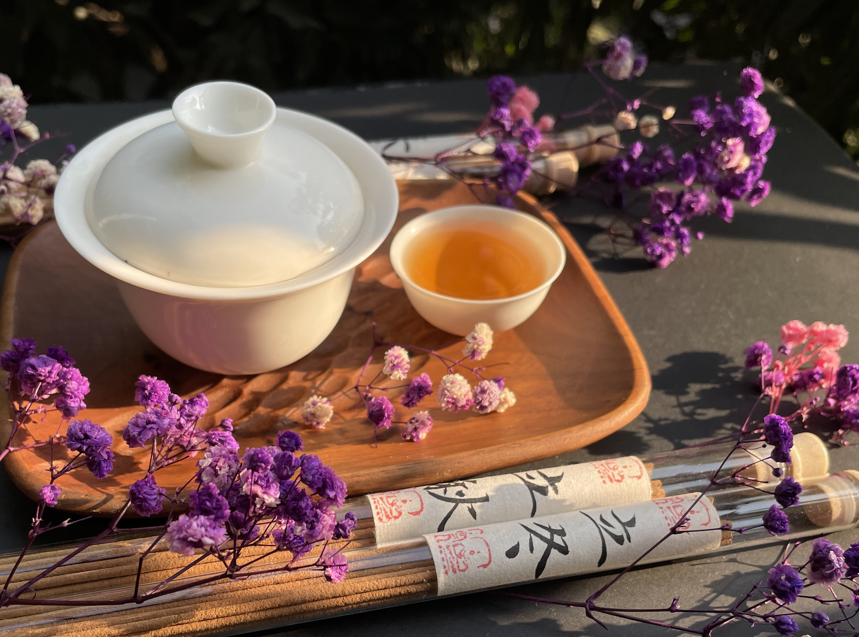 Differences between Chinese and Western incense，