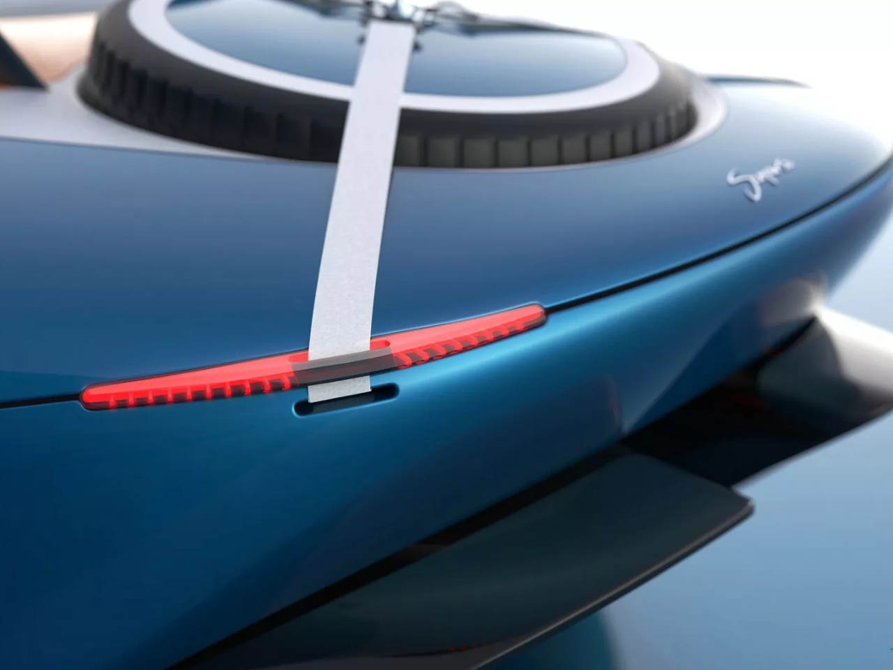 vehicle，automobile，Sports car，Scoperta，