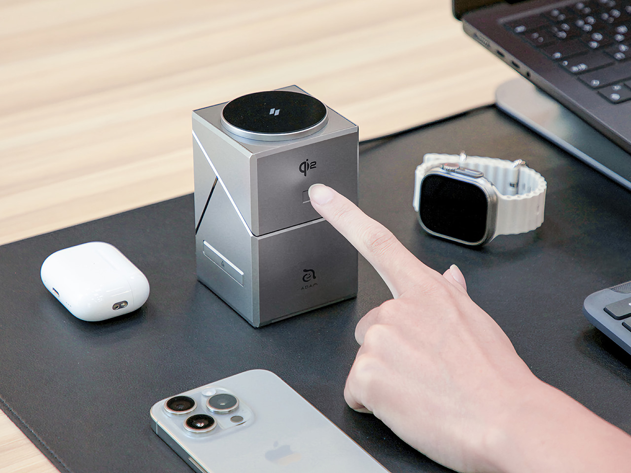 Mag Tube，Mag Qube，Digital，Charger，electronic product，