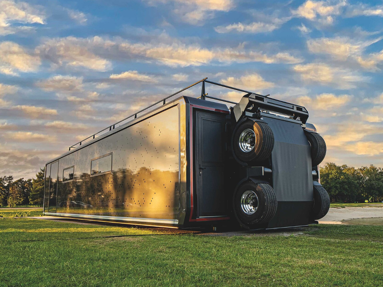 Accessible trailer，Expandable，Mobile platform，sojourn life，