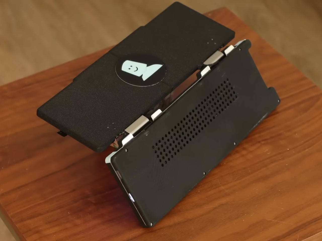 Unique design，Ultra Widescreen，Game console，Steam Deck DS，