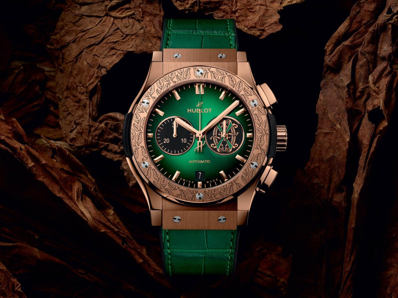 Wristwatch，Arturo Fuente，Wrist watch，Fashion products，