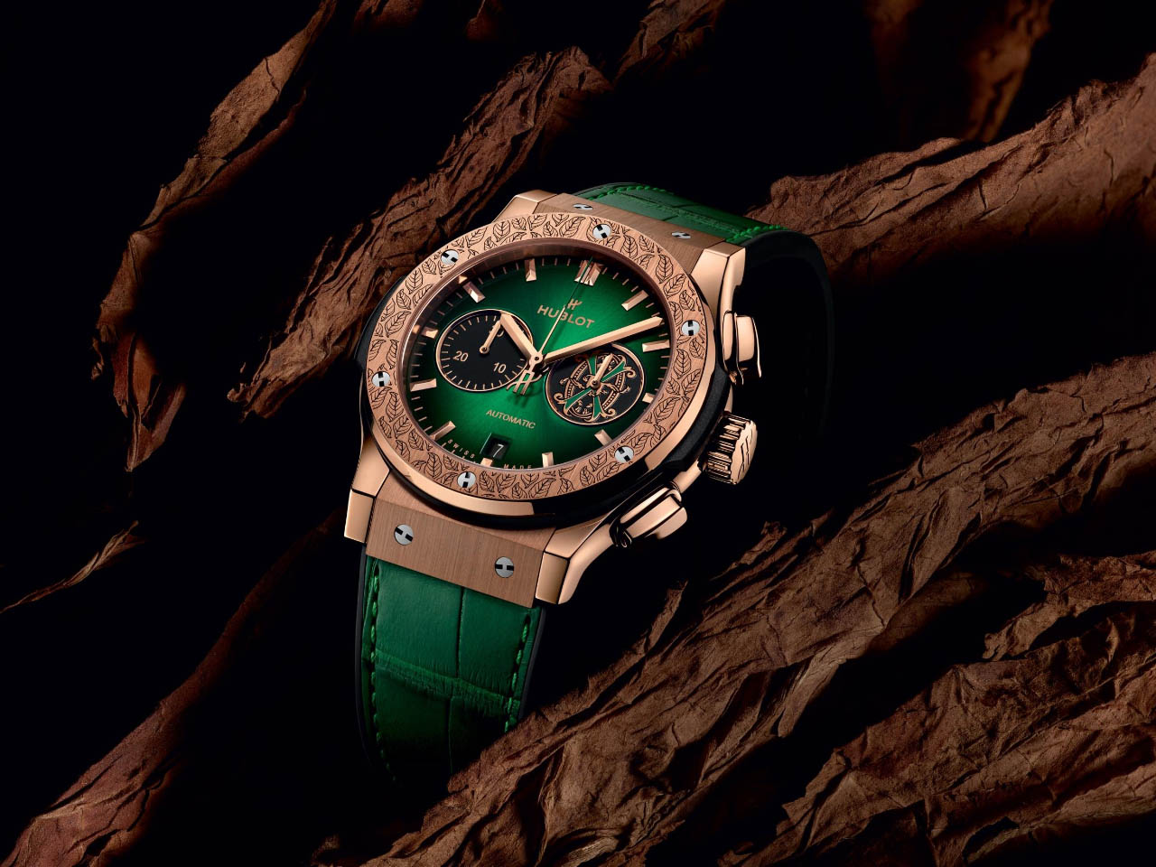 Wristwatch，Arturo Fuente，Wrist watch，Fashion products，