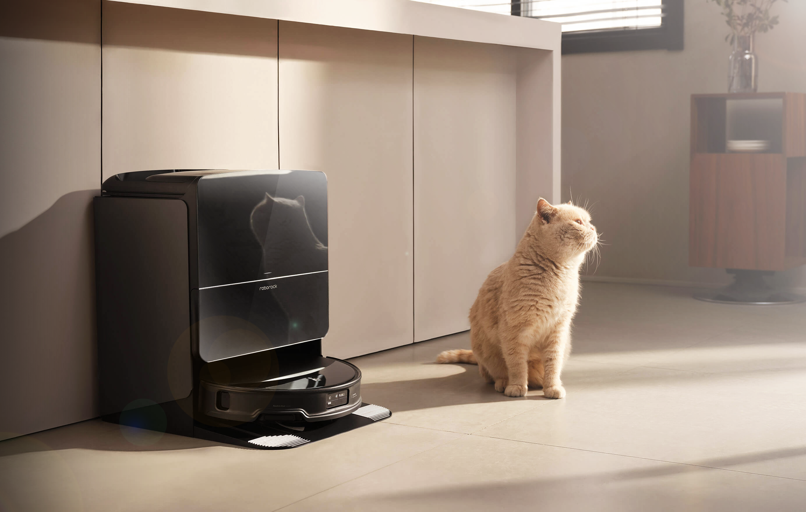 stone，Roborock，robot，industrial design，Sweeping robot，Clean base station，clean，