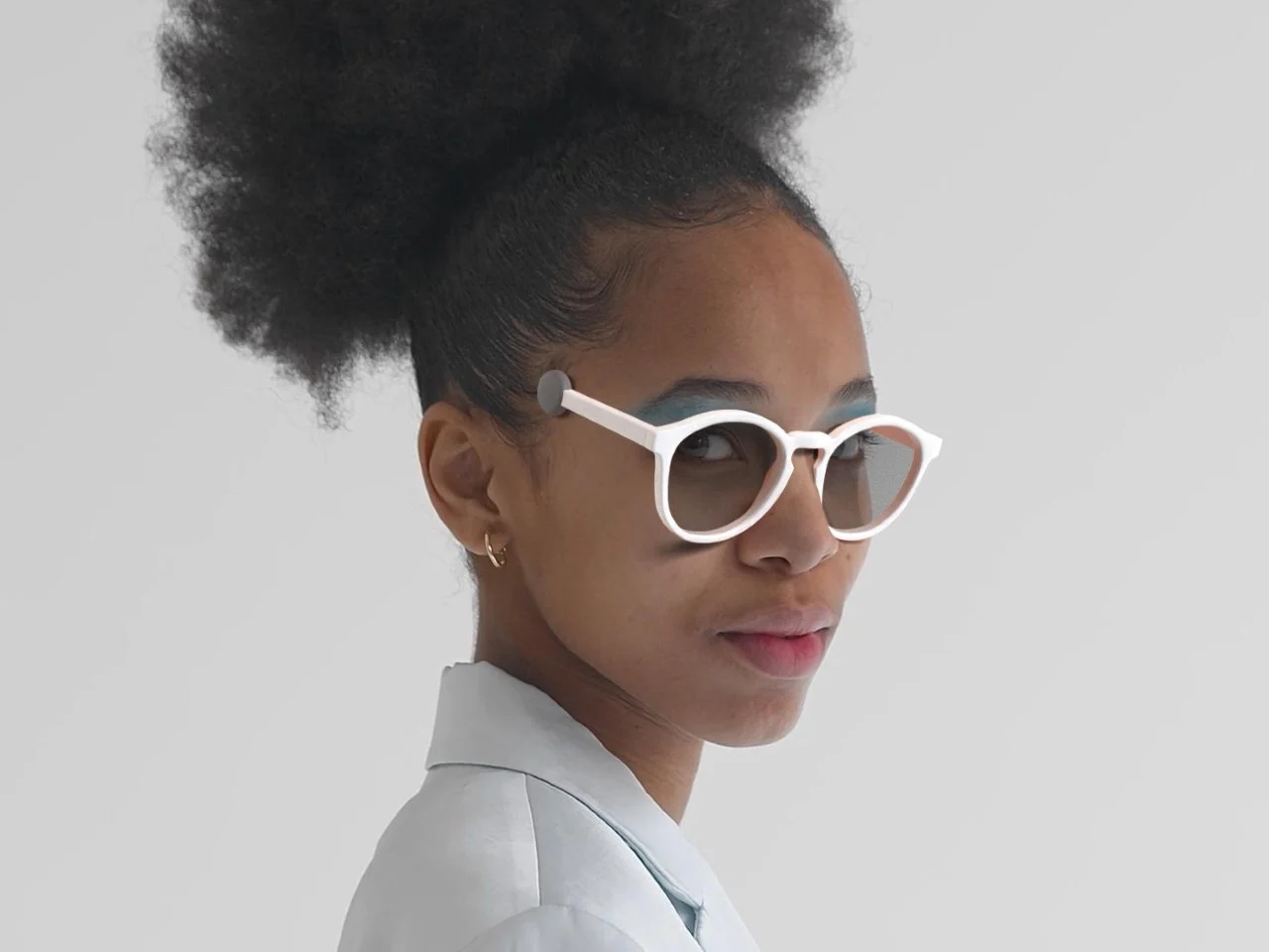 glasses，Comfortable to wear，Fashion accessories，innovate，