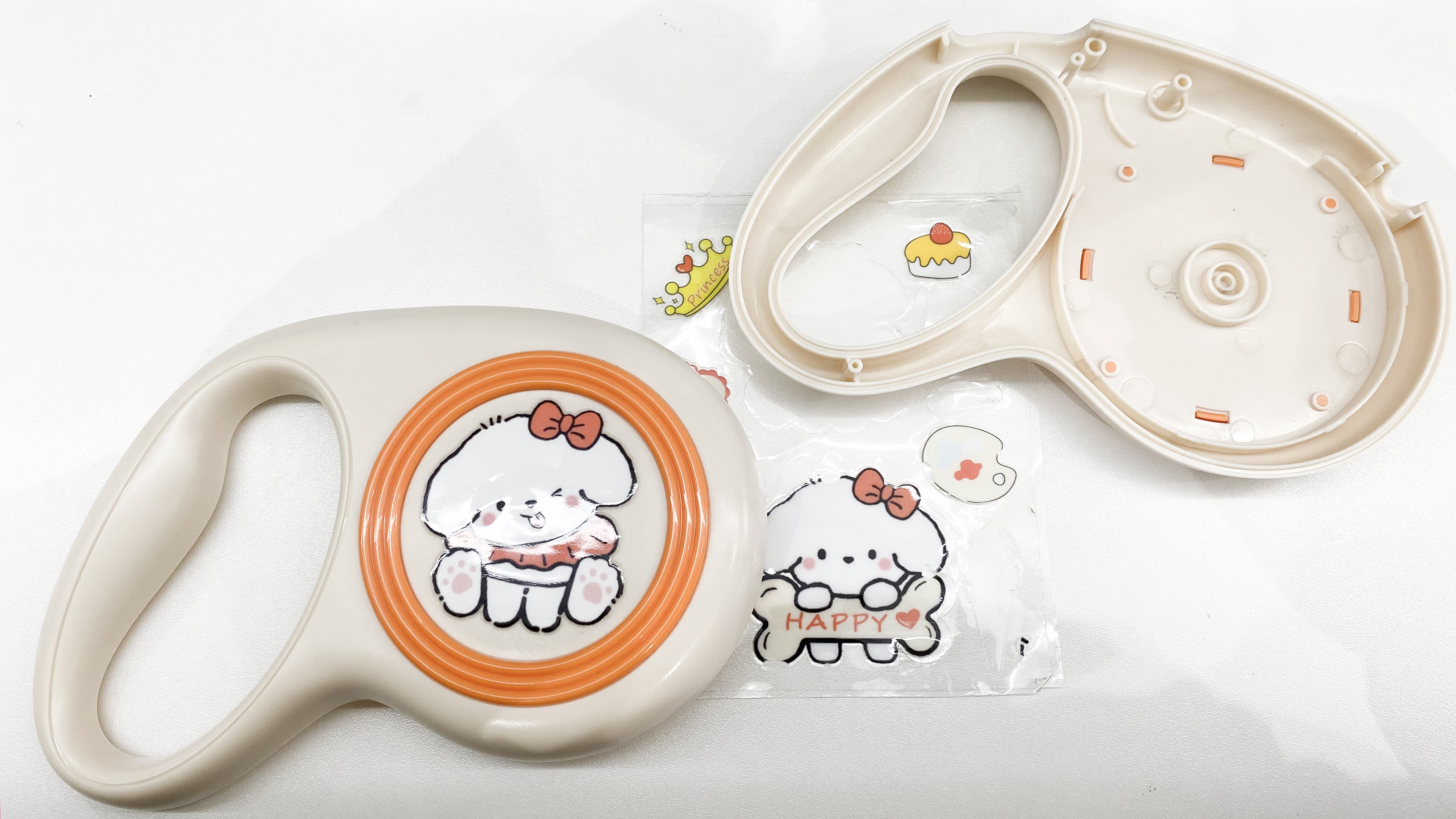 Pet Supplies & Pet，dog retractor，Walking dog leash，product design，industrial design，Structural design，Illustration，Tractor，