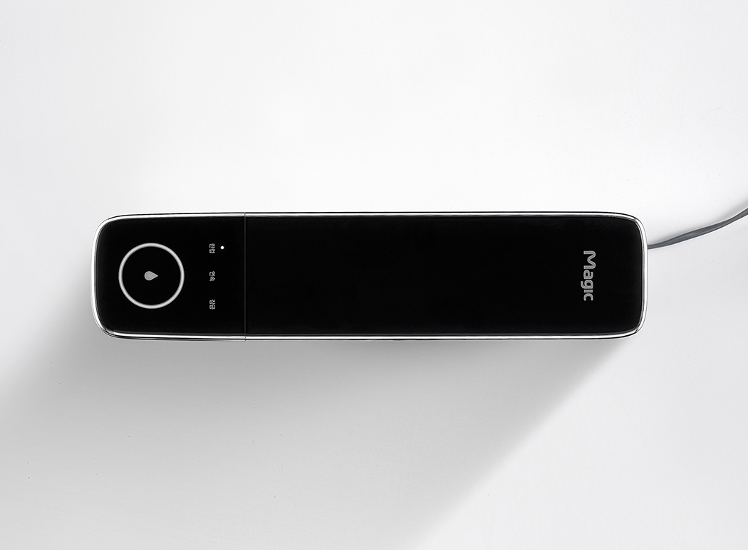 Intelligent filter water dispenser，Remote control，water purification，purify，Minimalist style，black and white，