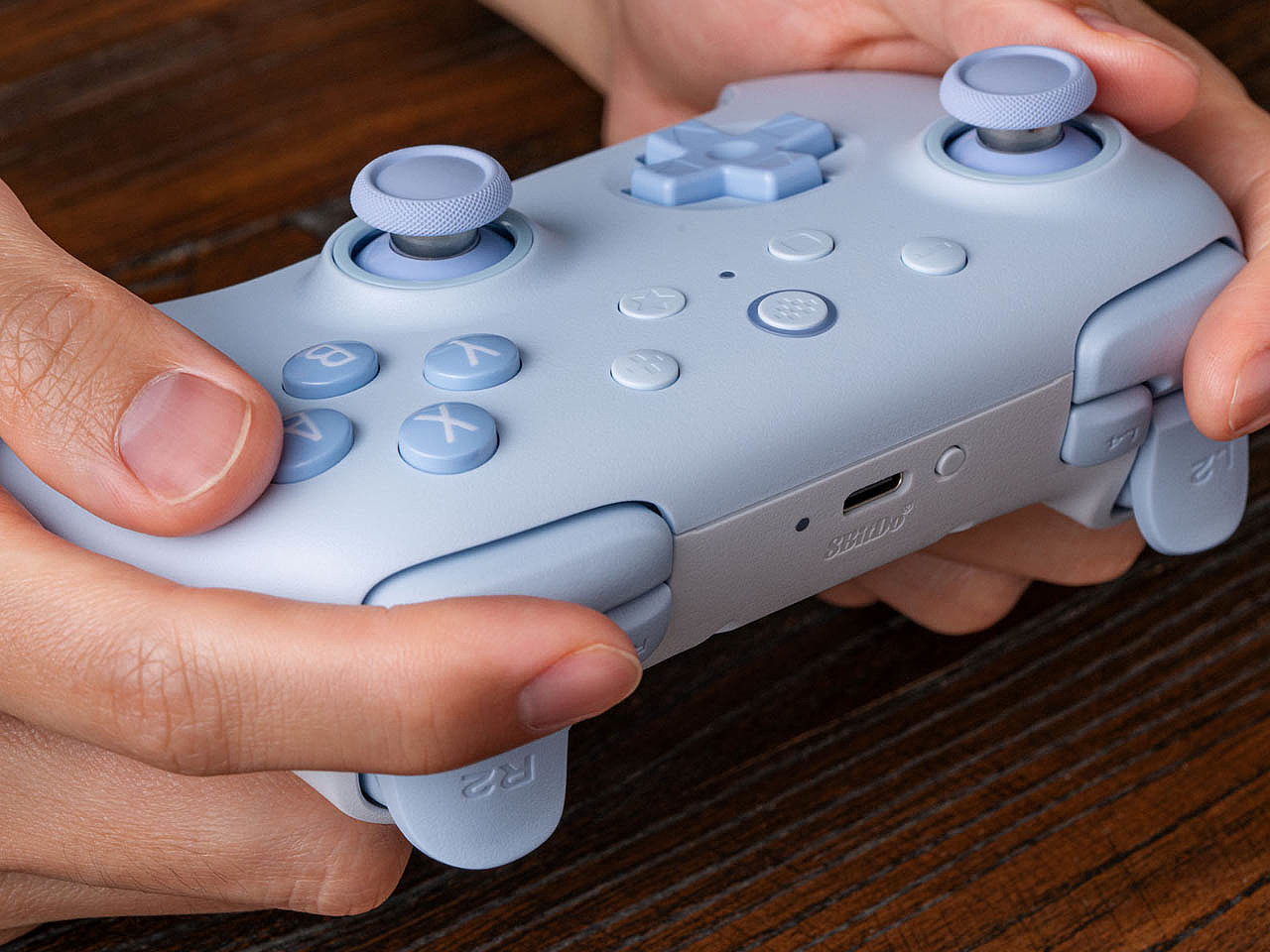 Ultimate 2C，Game handle，Digital，electronic product，