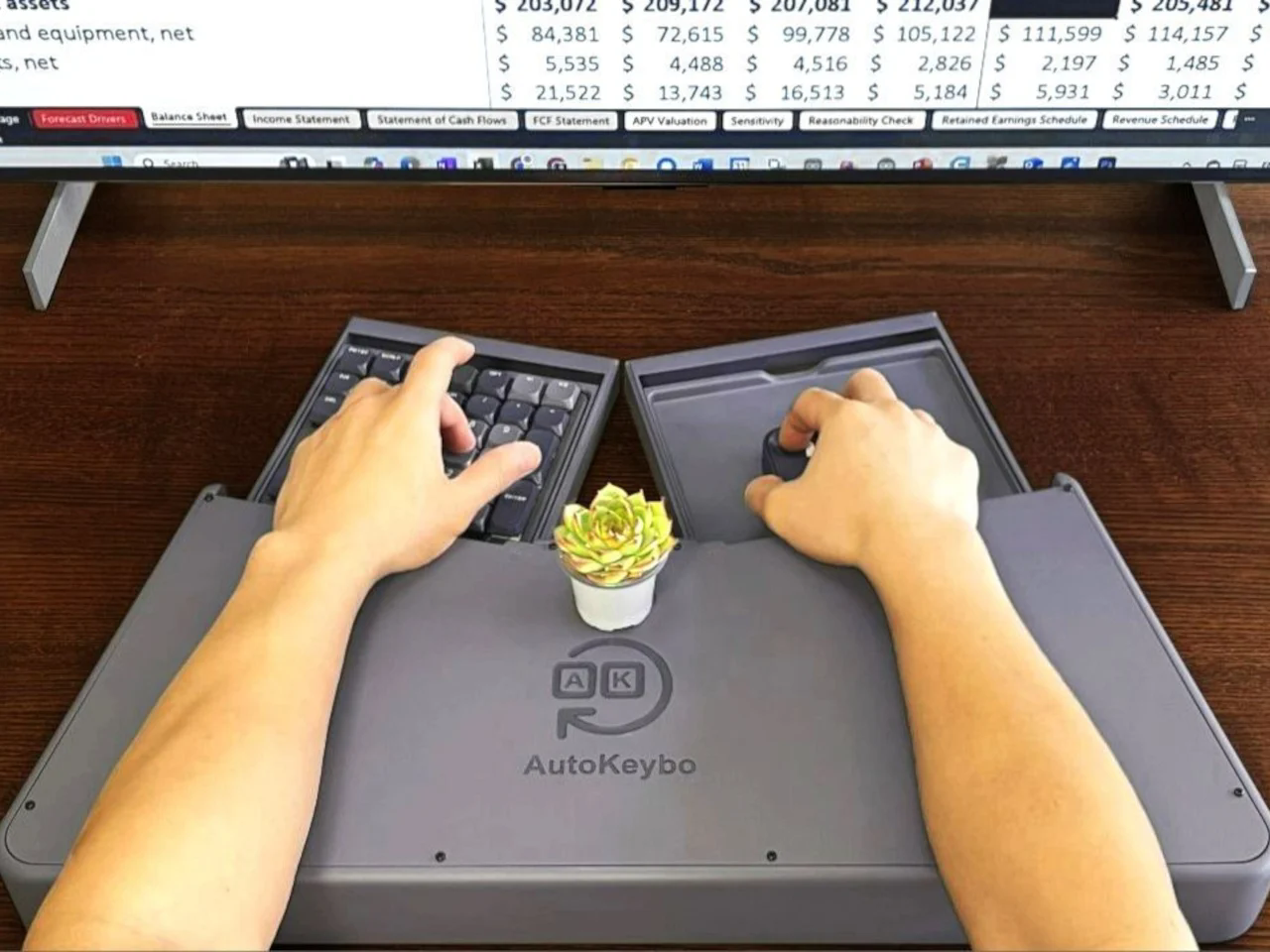 Linux system，keyboard，mouse，relieve stress，