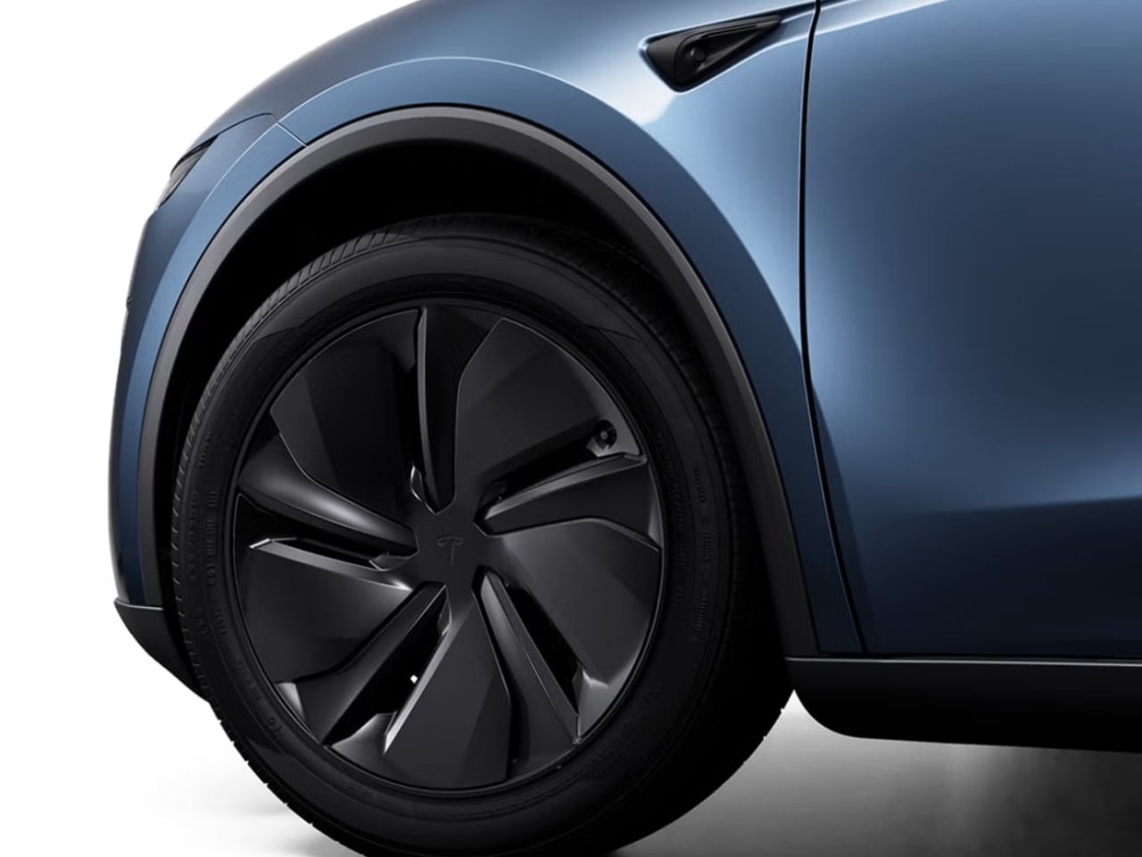 Model Y，Juniper，Tesla，Minimalist style，