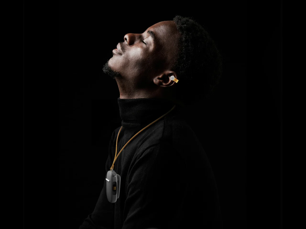 orbit，modularization，Wireless headset，screen，Charging box，