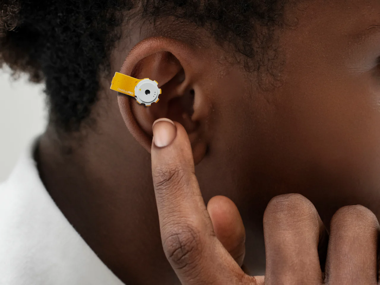 orbit，modularization，Wireless headset，screen，Charging box，