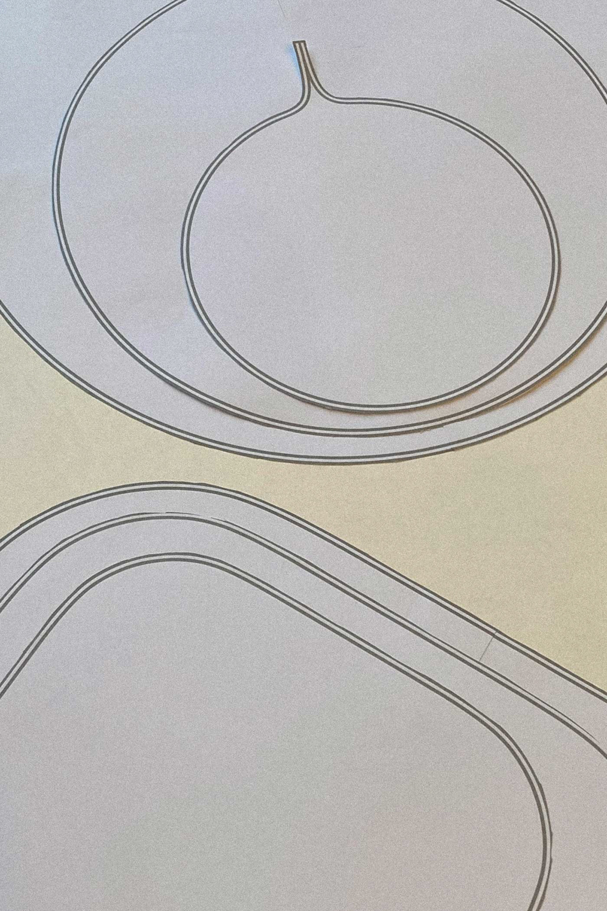 Tray，Speech，Metal plate，ornament，