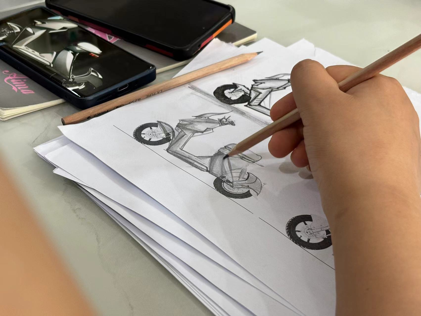 Electric motorcycle，product design，Electric vehicle，Product rendering，AI design，Graffiti，