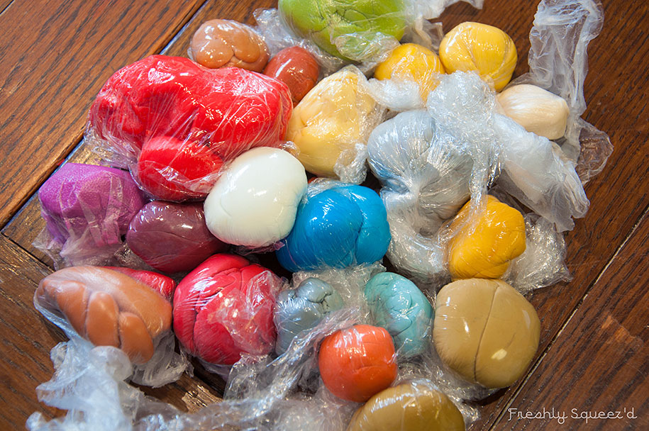 Creative cake，Cake making，Character design，Colorful，Rich colors，Children's snacks，Snack making，Biscuit design，Bionics Design ，jelly，Kitty，Bionic cat，Star element，