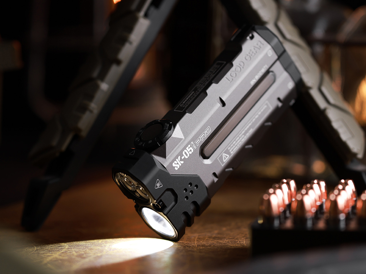 Loop Gear，portable battery，lighting，Spotlight mode，Flashlight，