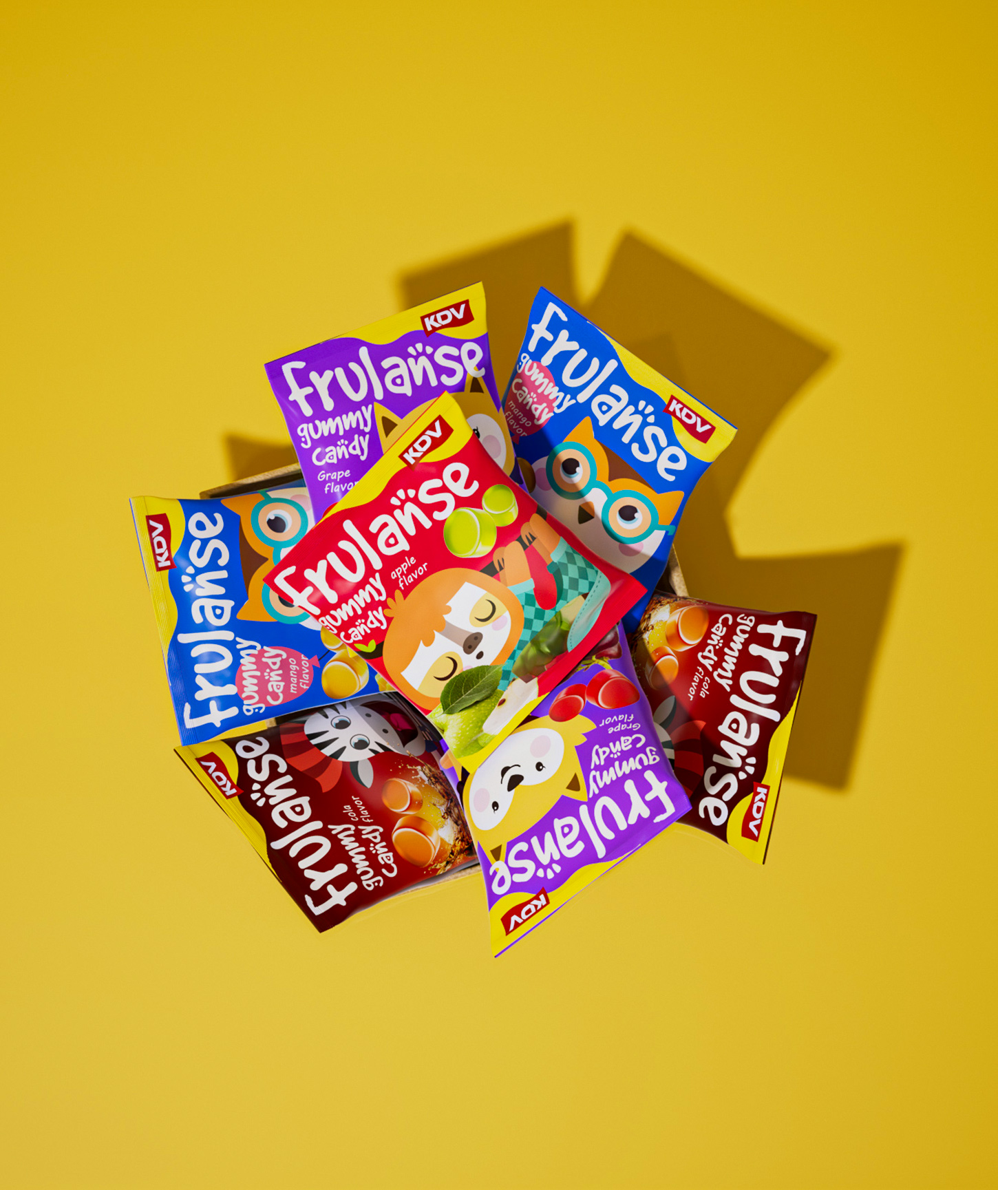 Snack packaging，Candy packaging，packing design，Graphic Artist Designer，Illustration，Render，brand，food，