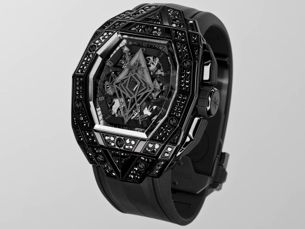 Wristwatch，Wrist watch，Fashion products，hublot ，