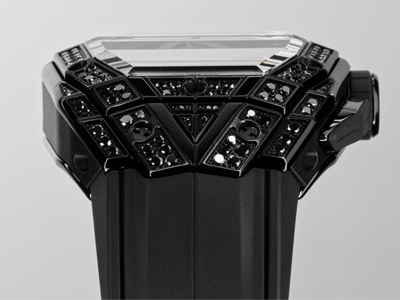 Wristwatch，Wrist watch，Fashion products，hublot ，