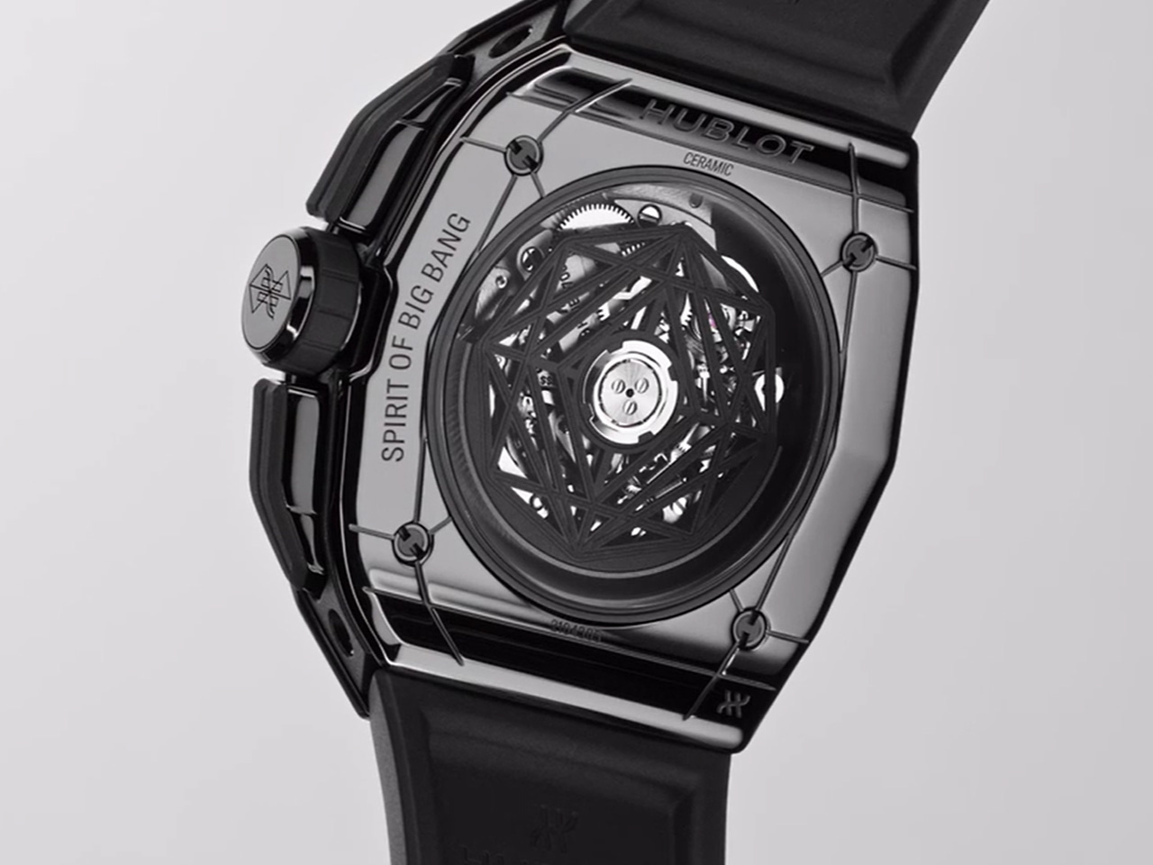 Wristwatch，Wrist watch，Fashion products，hublot ，