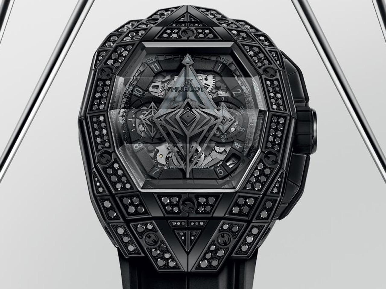 Wristwatch，Wrist watch，Fashion products，hublot ，