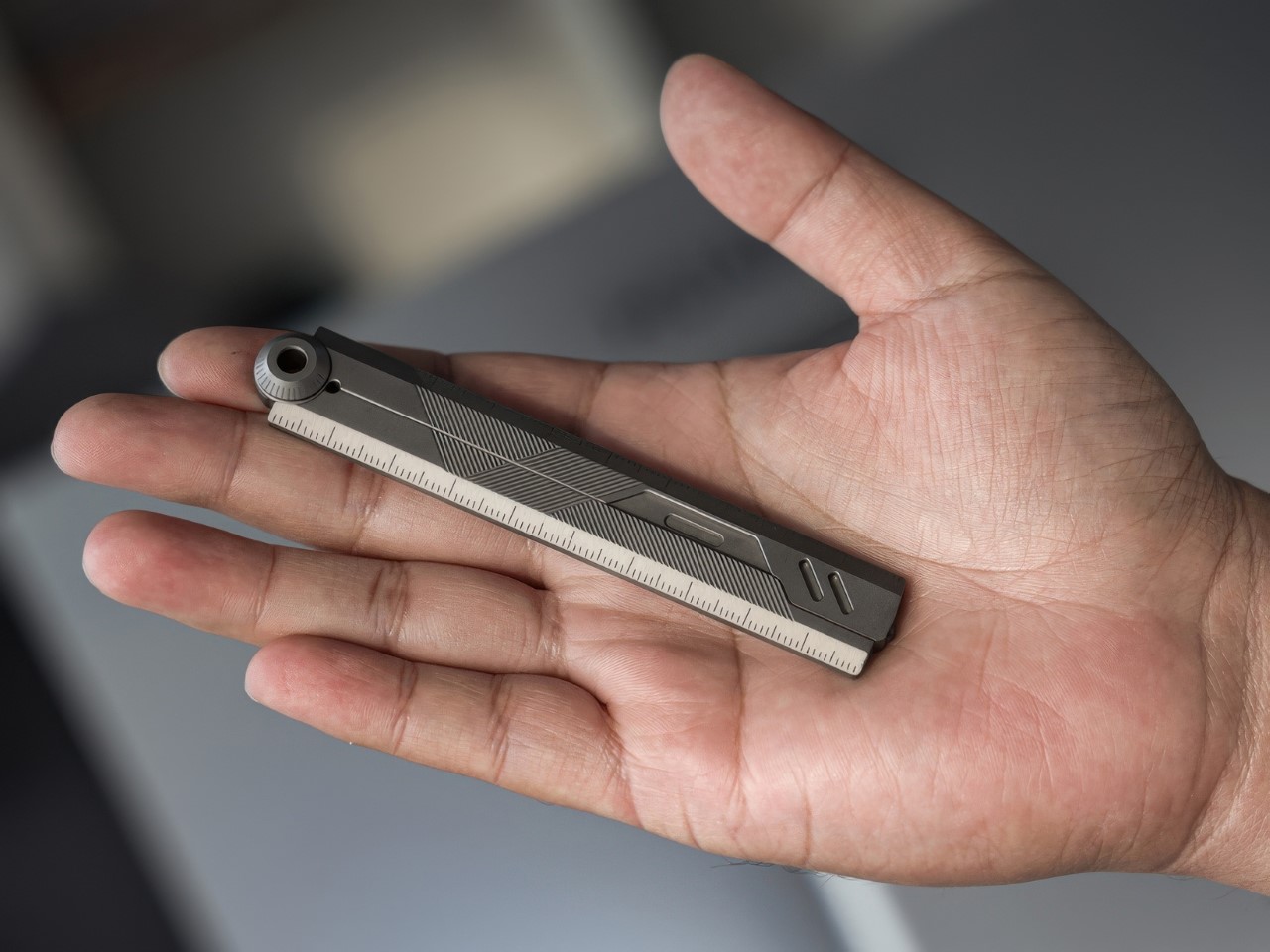 ruler，tool，Stationery，EDC，