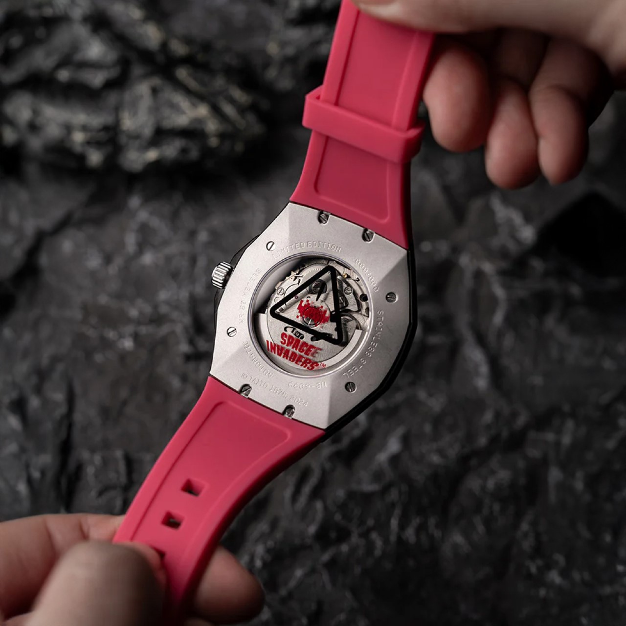 Wrist watch，Wristwatch，Fashion products，Nubeo，