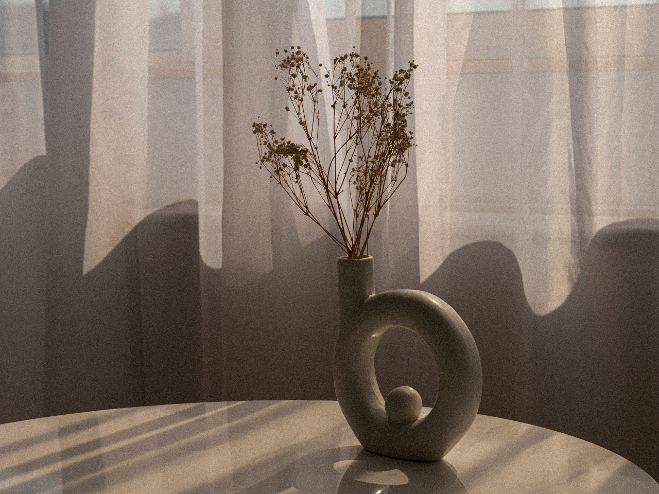 Vacuum cleaner，Household Electric Appliances，vase，lamps and lanterns，