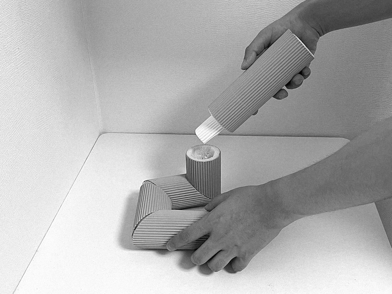 Vacuum cleaner，Household Electric Appliances，vase，lamps and lanterns，