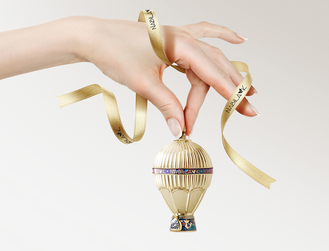 Perfume，Fragrance，Hot Air Balloon，Metal，Luxury and Elegant，