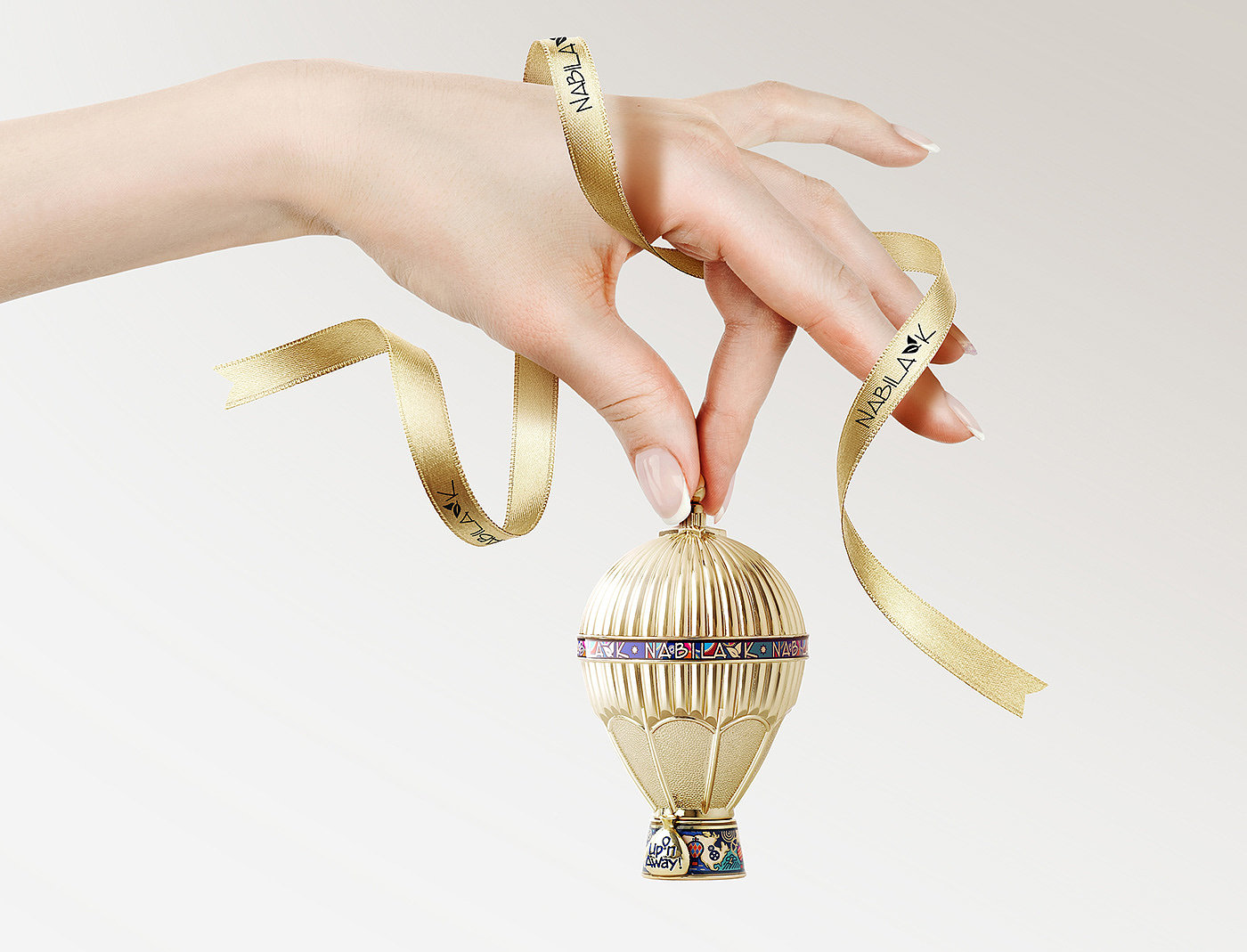 Perfume，Fragrance，Hot Air Balloon，Metal，Luxury and Elegant，