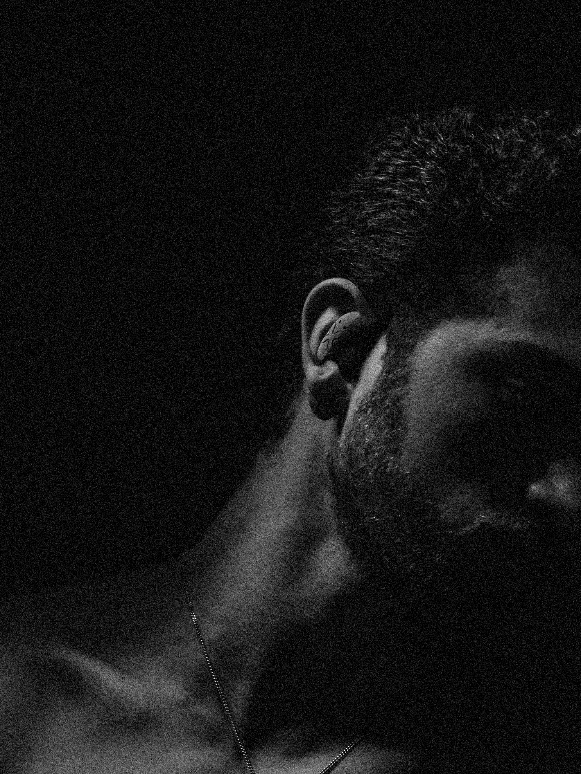 dmooster，Big Monster，Bluetooth headset，ows，Open headphones，industrial design，Render，brand，