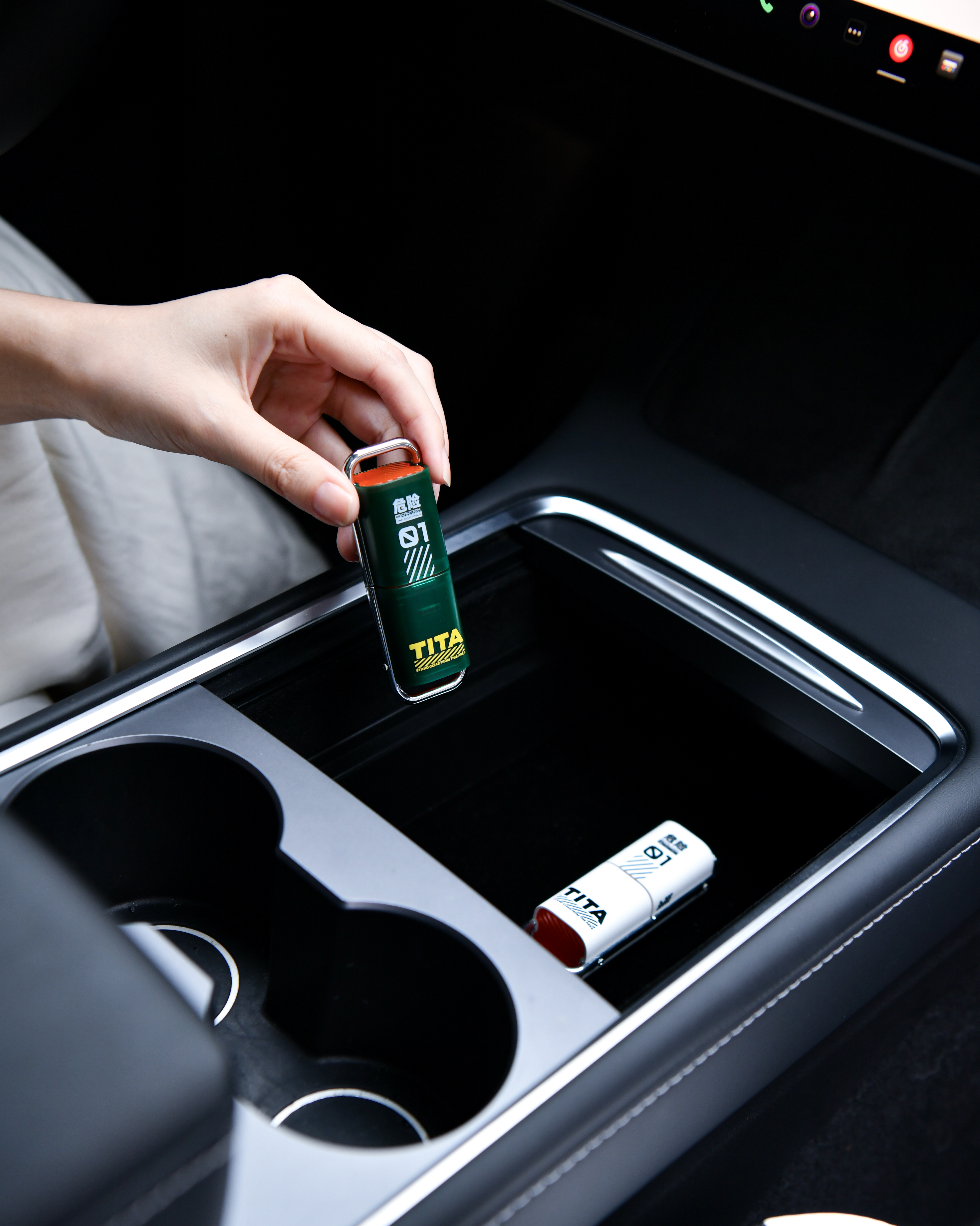 TITA，Window breaker，Safety hammer，Interior ornaments，Exquisite car products，