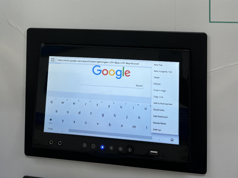 Bus seat headrest business fixed embedded front mounted display screen，