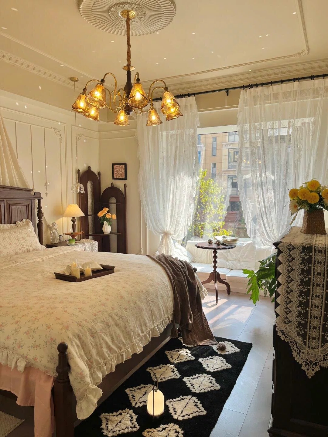 # French Style，# The look of home，# Full case design, full case landing，# Creator Center，