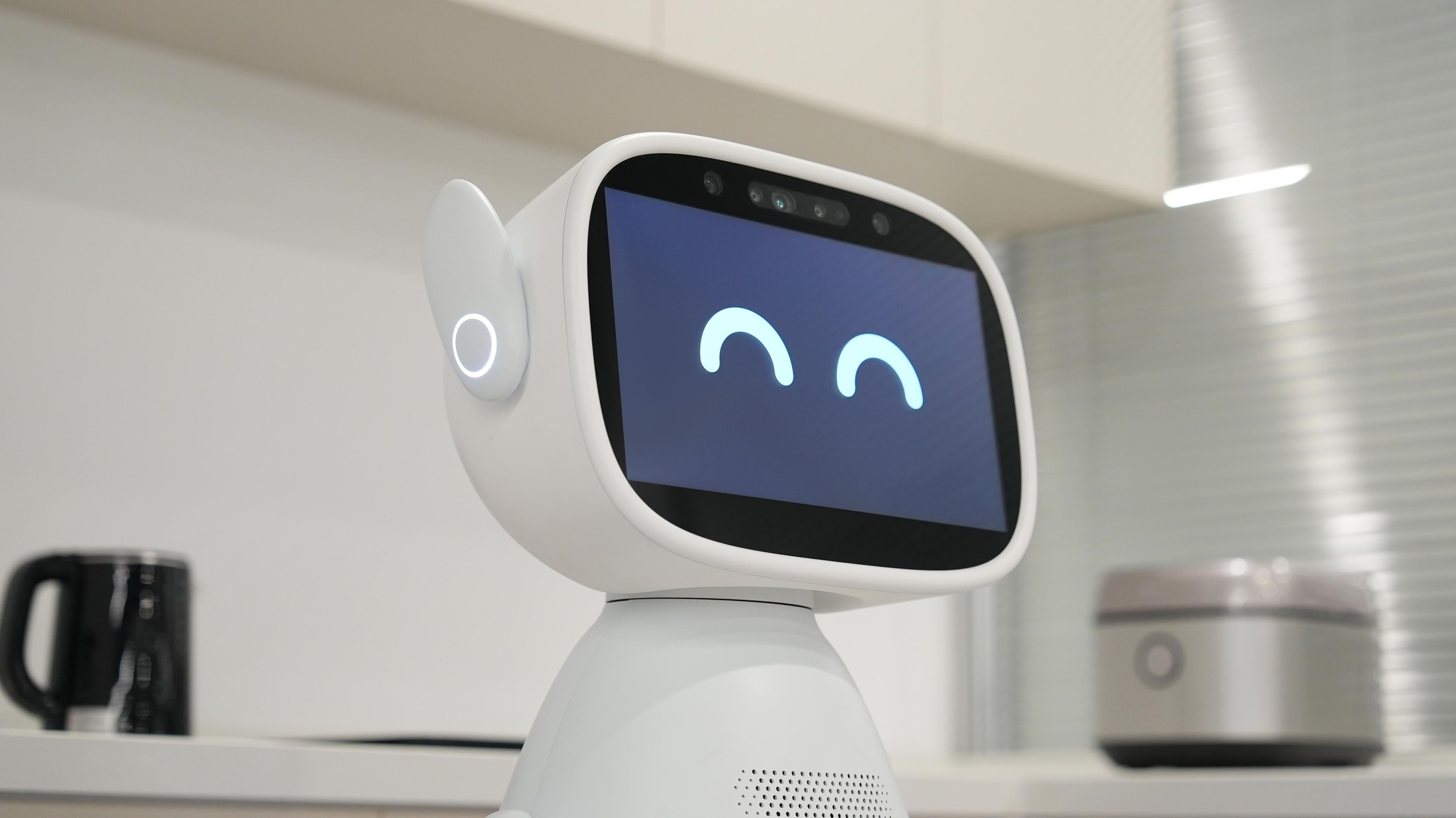 Service robot，China Mobile，product design，Bionics Design ，Pet company，Home intelligence，If Award，