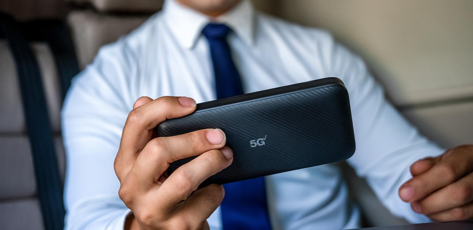 mobile router，Portable WiFi，tcl，Travel，outdoors，network connections，