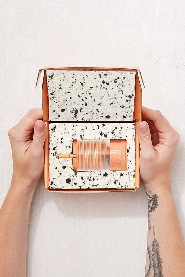 Collection，Socket，Arrange，radio，loudspeaker box，UO_TUNE_IN，