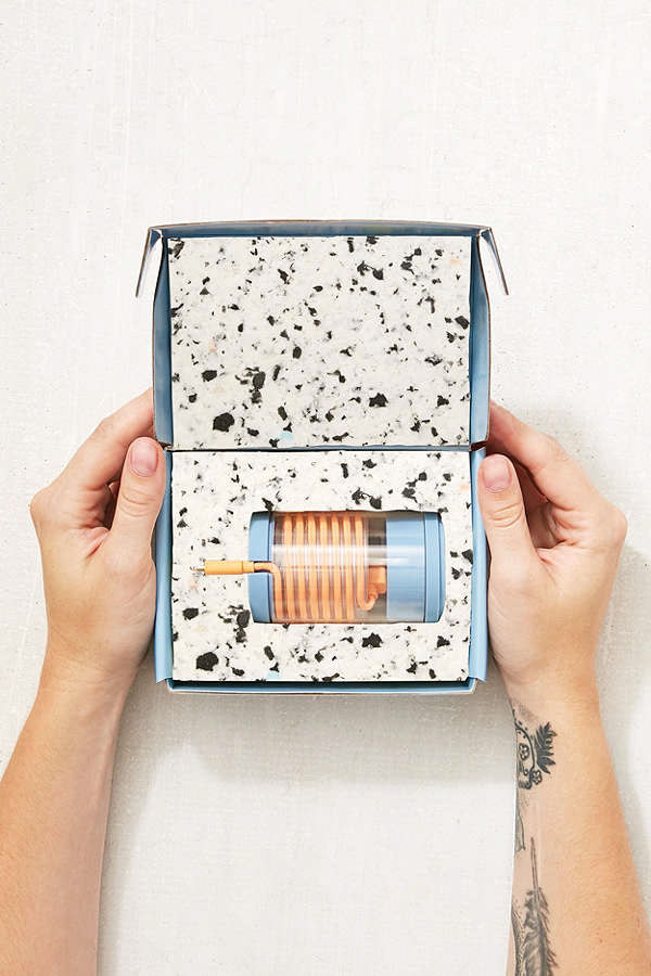 Collection，Socket，Arrange，radio，loudspeaker box，UO_TUNE_IN，