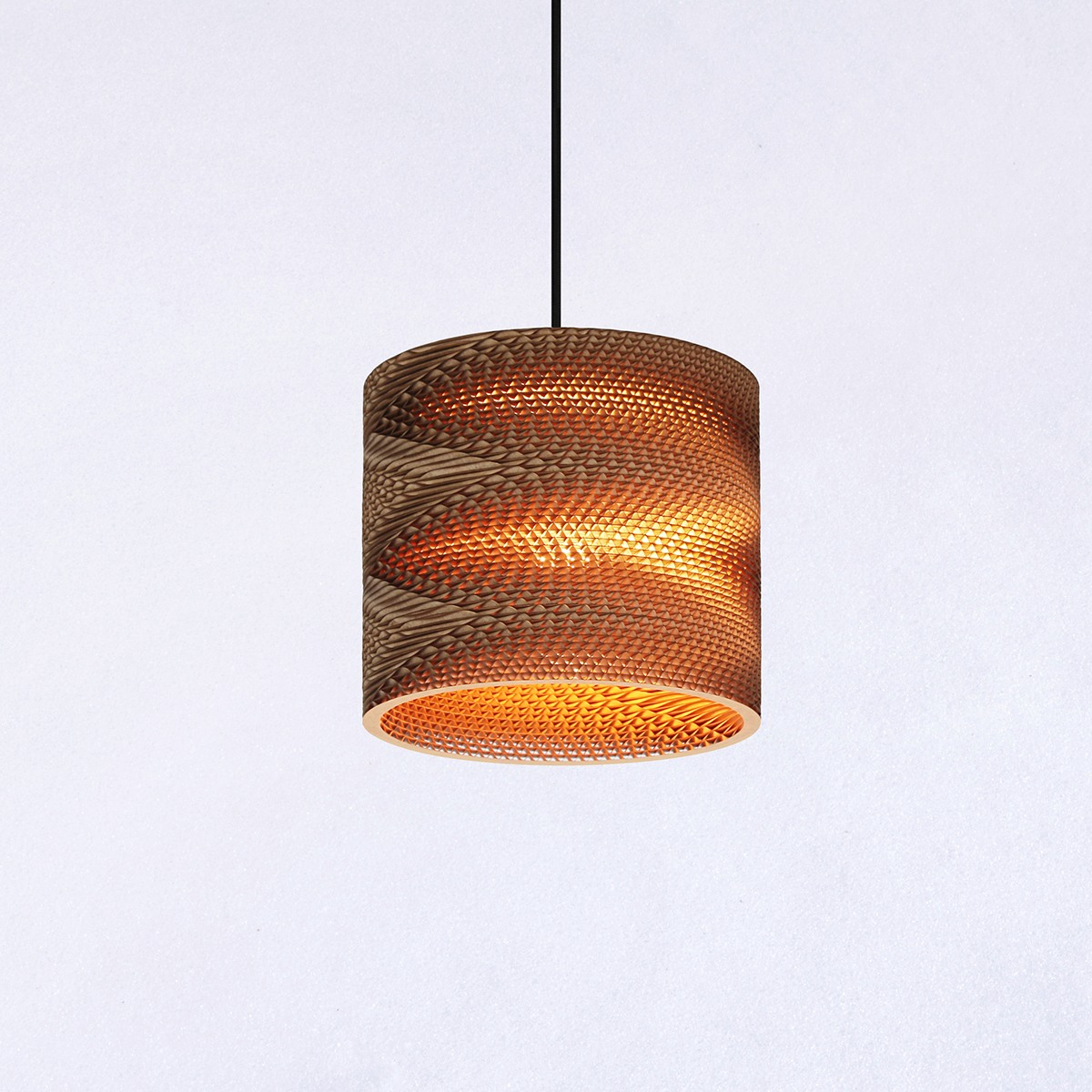 lamps and lanterns，a chandelier，Low plate Chandelier，texture of material，unique，series，