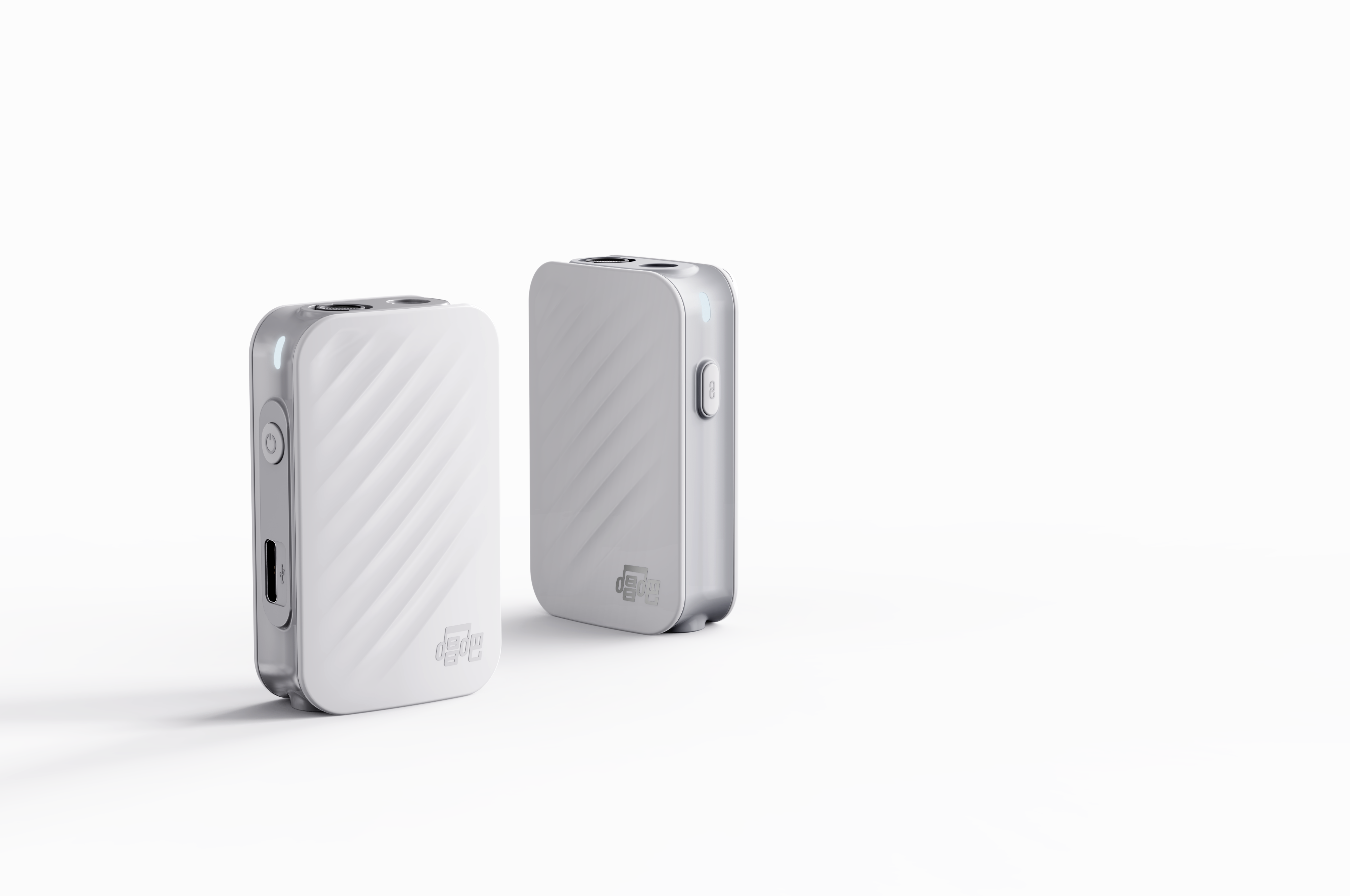 collar clip wheat, consumer electronics, creative concept, fashion, elegance,，