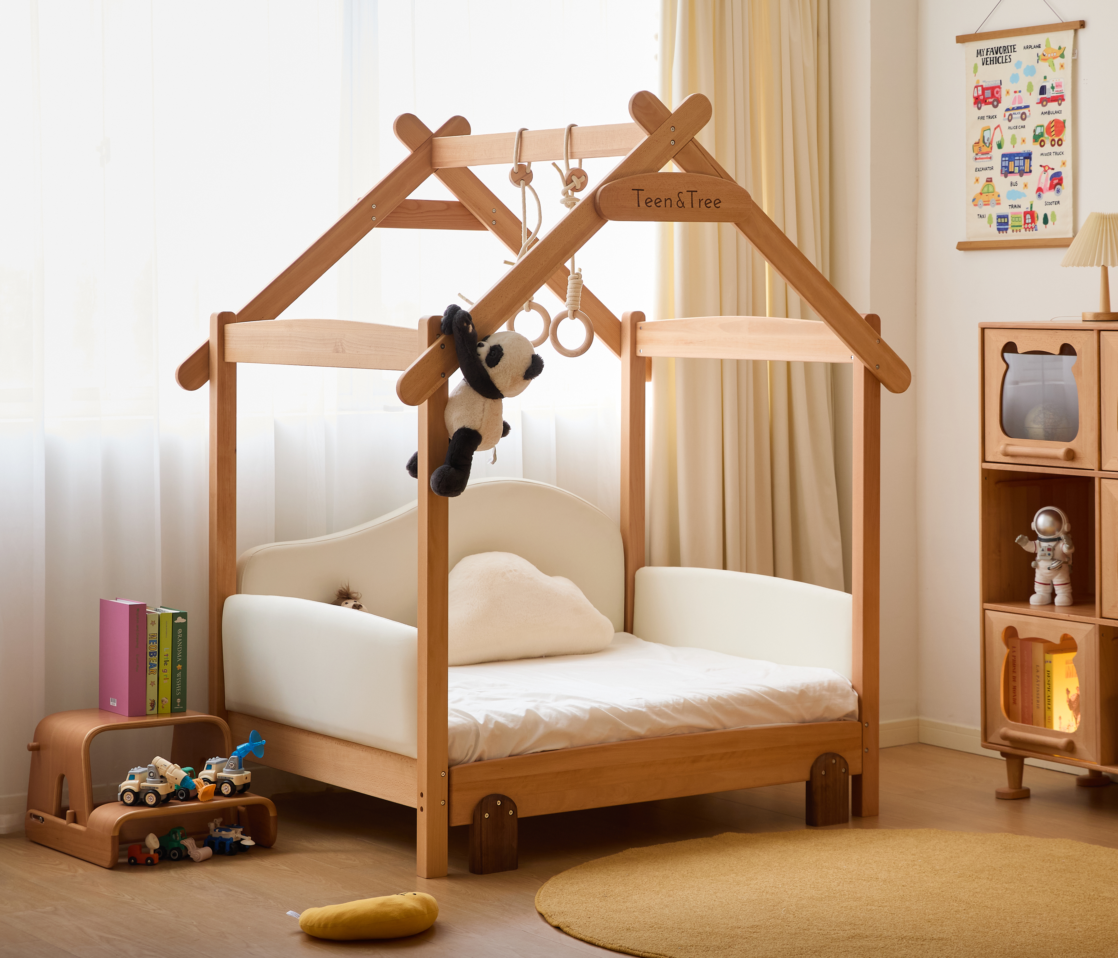 Children's furniture，Step stool，Small stool，Small chair，interest，